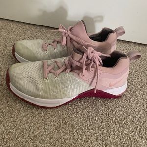 Metcon Nike barely worn